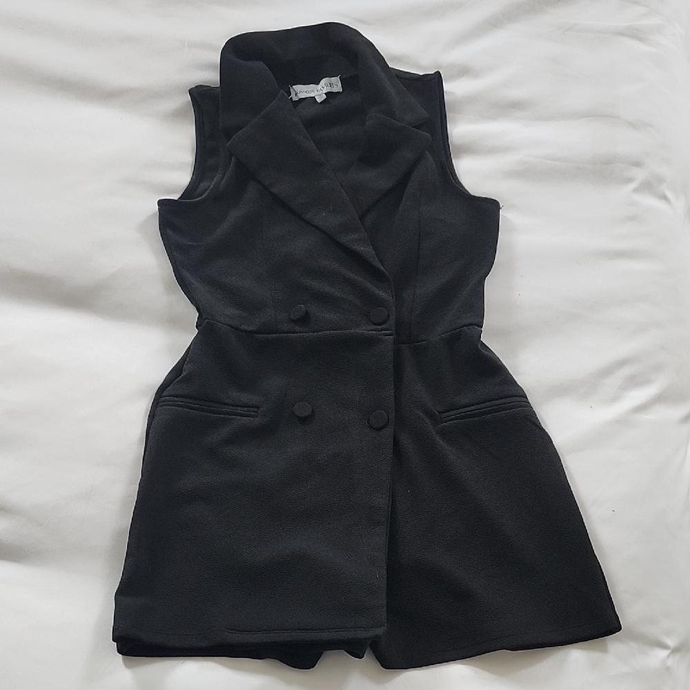 Almost Famous Black Sleeveless Jumpsuit